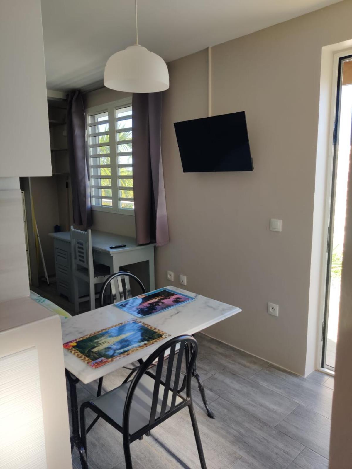 Joli Studio Cocooning & Discret, A 2Mns De La 4 Voies La Possession Extérieur photo