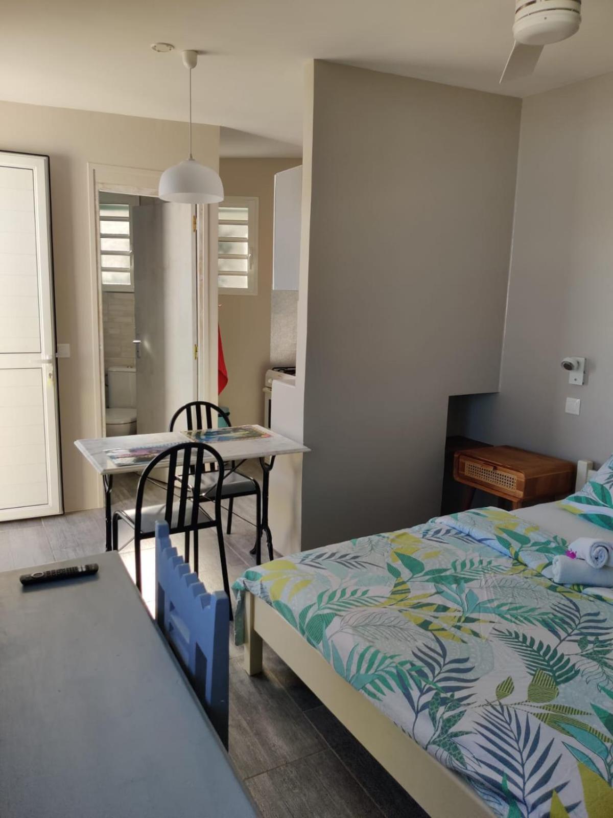 Joli Studio Cocooning & Discret, A 2Mns De La 4 Voies La Possession Extérieur photo